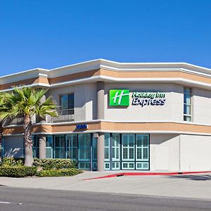 Holiday Inn Express Newport Beach, An Ihg Hotel